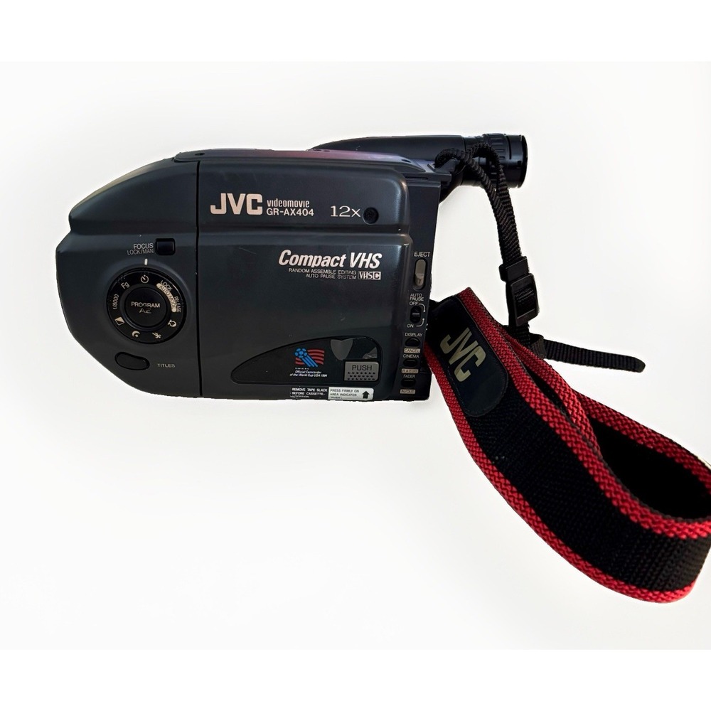 JVC GR-AX404U Compact VHS Camcorder VideoMovie Vintage Retro 12x Zoom UNTESTED